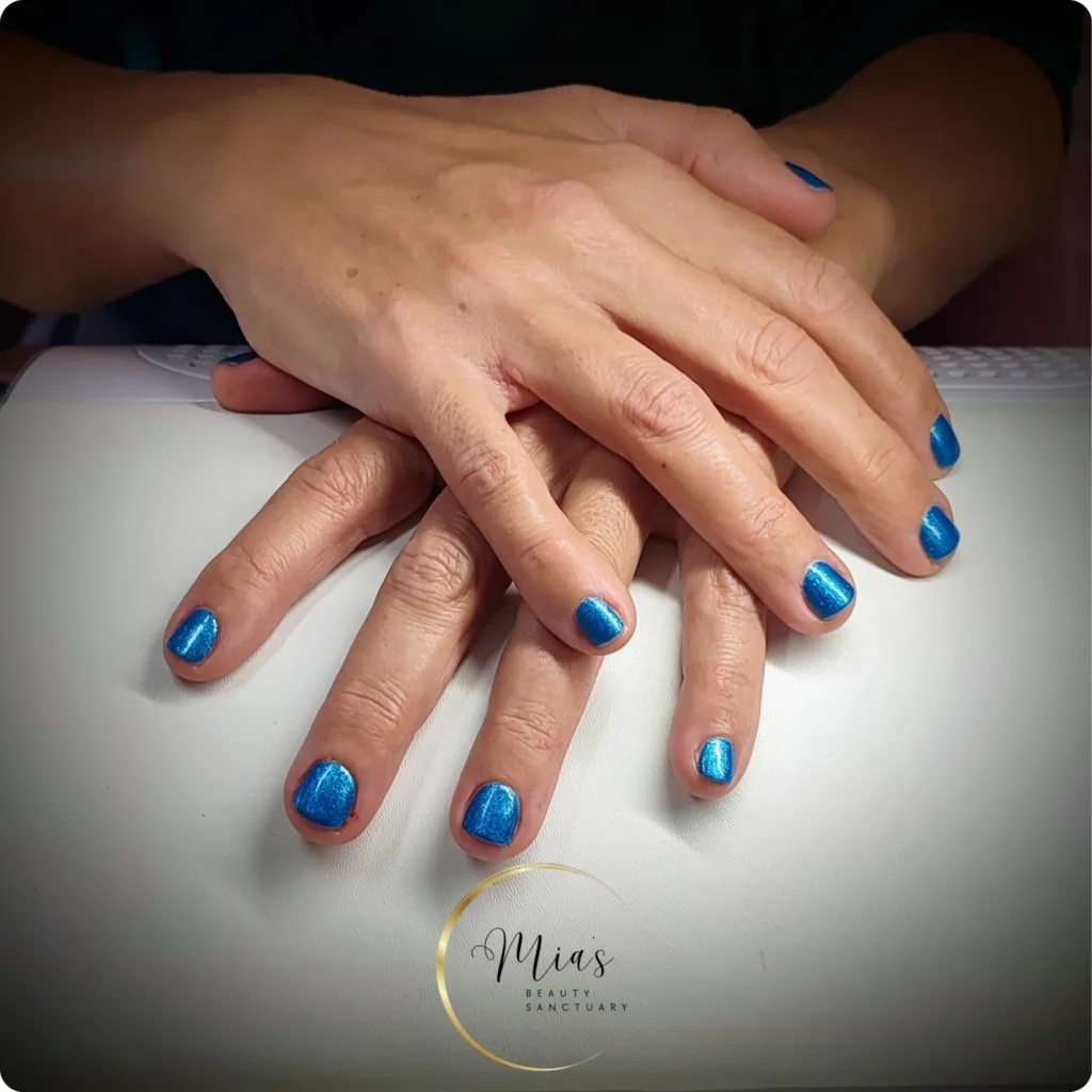 bluenails